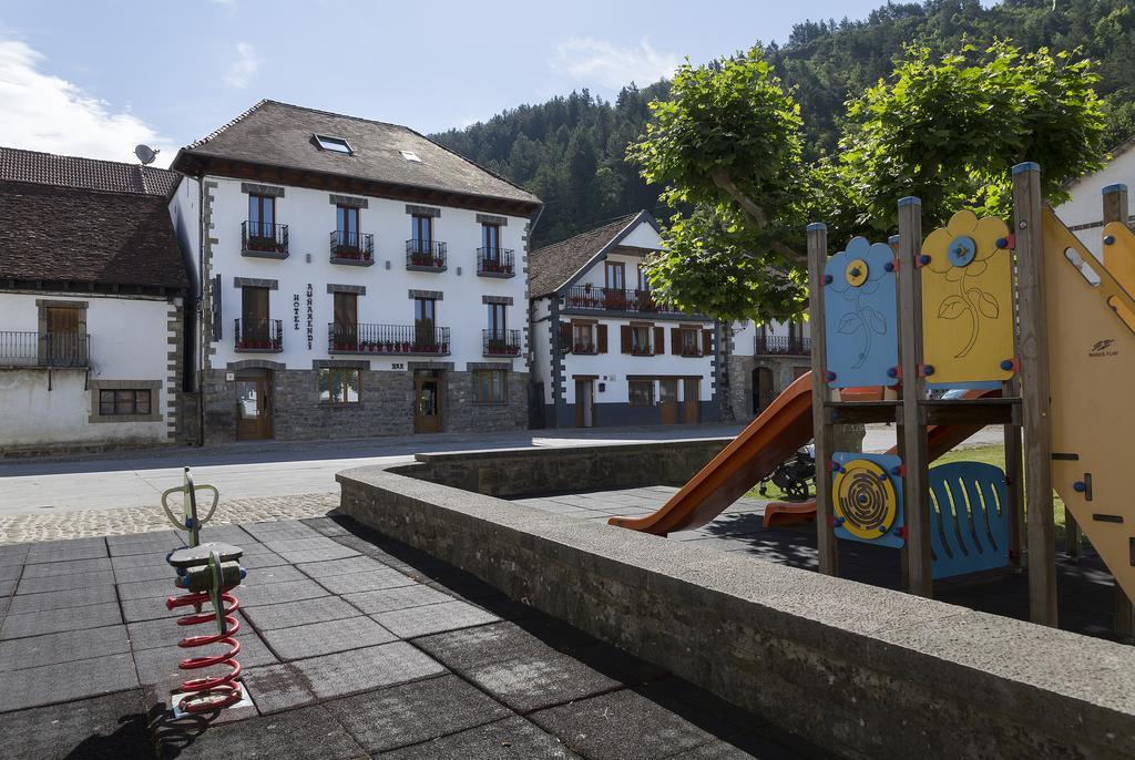 Hotel Rural Aunamendi Ochagavía المظهر الخارجي الصورة